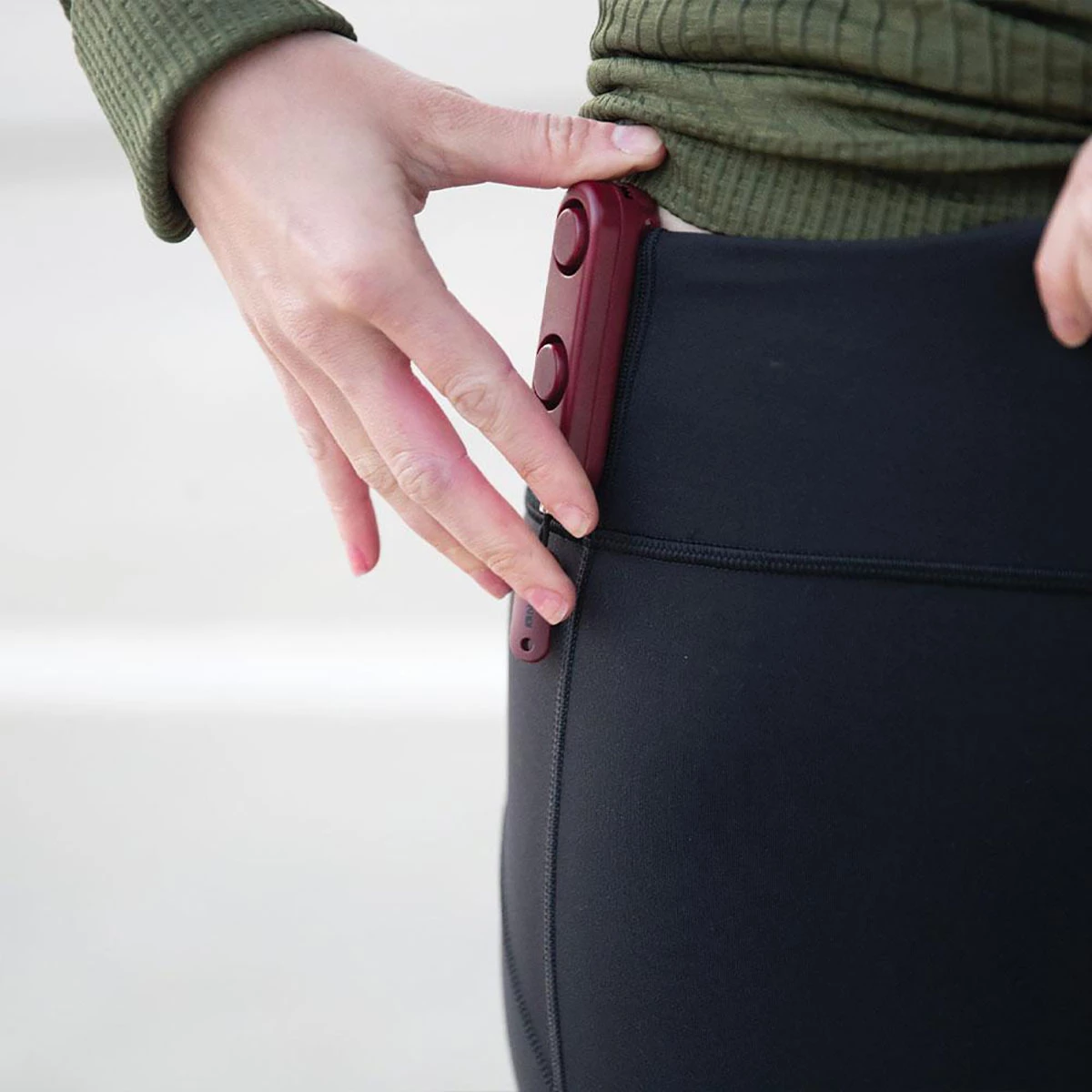 Nathan SaferRun Ripcord Siren Personal Alarm Nathan SaferRun Ripcord Siren Personal Alarm -Fit2Run Store 09 personal alarm red dahlia 04