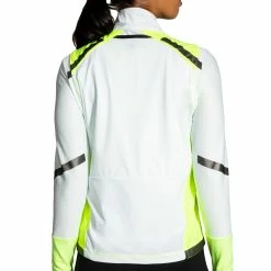 Brooks Carbonite Vest 11 Brooks Carbonite Vest -Fit2Run Store 221498 030 MB Carbonite Vest