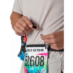 Nathan Race Number Nutrition Belt 4 Nathan Race Number Nutrition Belt -Fit2Run Store NS10080 80017 RaceNumberNutritionBelt onBody 4 900x copy