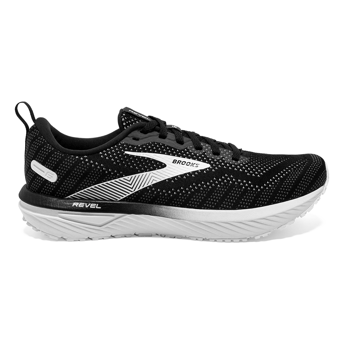 Brooks Revel 6