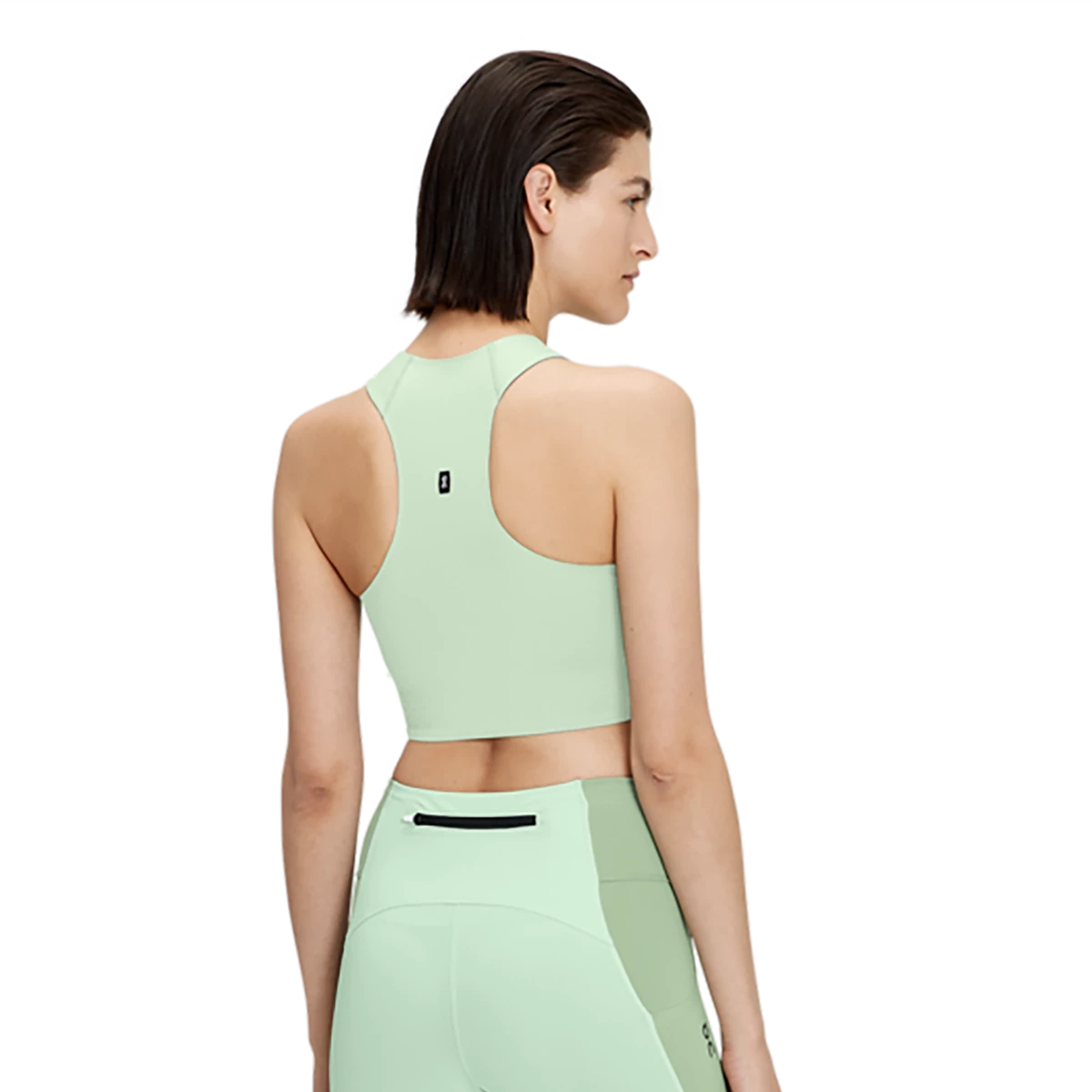 ON Race Crop - Image 3